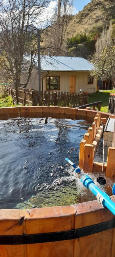 Borde Rio Coyhaique Cabana Y Tinaja 外观 照片